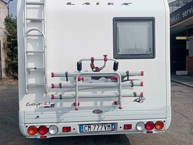 Белый Caravans-Wohnm Laika, объемом двигателя 2.8 л и пробегом 38 тыс. км за 35022 $, фото 2 на Automoto.ua