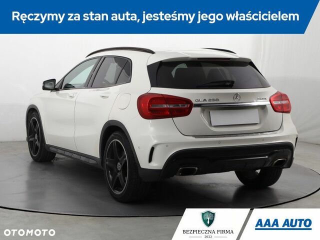 Мерседес ГЛА-Клас 2014 у Європі на Automoto.ua Білий Мерседес ГЛА-Клас, об'ємом двигуна 1 л та пробігом 190 тис. км за 16465 $, фото 4 на Automoto.ua