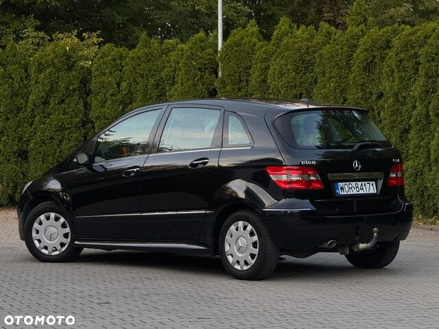 Мерседес Б-класс 2007 в Европе на Automoto.ua Черный Мерседес Б-класс, объемом двигателя 1 л и пробегом 284 тыс. км за 3124 $, фото 3 на Automoto.ua