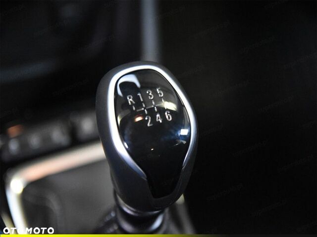 Опель Crossland, об'ємом двигуна 1.2 л та пробігом 1 тис. км за 15929 $, фото 9 на Automoto.ua