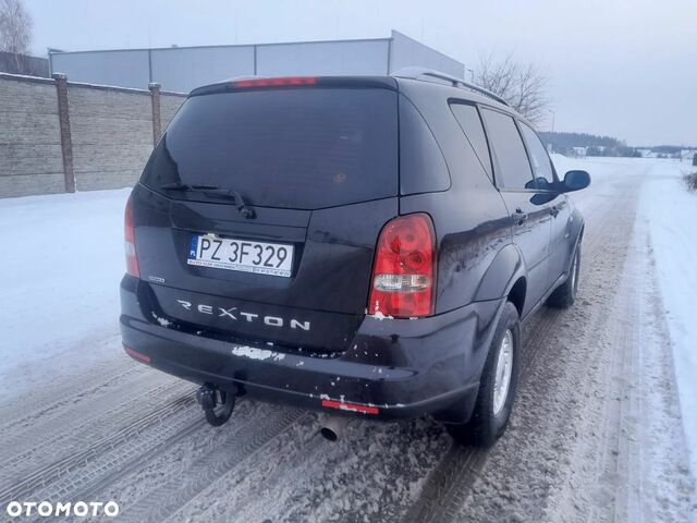 Cанг Йонг Rexton, об'ємом двигуна 2.7 л та пробігом 297 тис. км за 4428 $, фото 1 на Automoto.ua