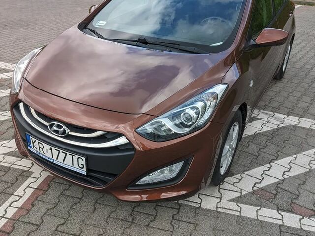 Хендай i30, объемом двигателя 1.59 л и пробегом 138 тыс. км за 7235 $, фото 3 на Automoto.ua