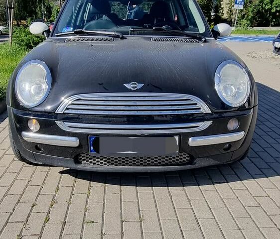 Міні Cooper, об'ємом двигуна 1.6 л та пробігом 250 тис. км за 2786 $, фото 4 на Automoto.ua