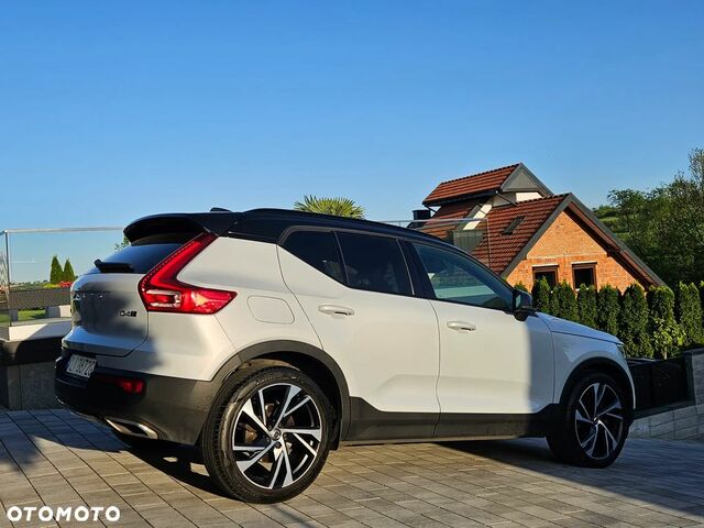 Вольво XC40, об'ємом двигуна 1.97 л та пробігом 184 тис. км за 23737 $, фото 10 на Automoto.ua