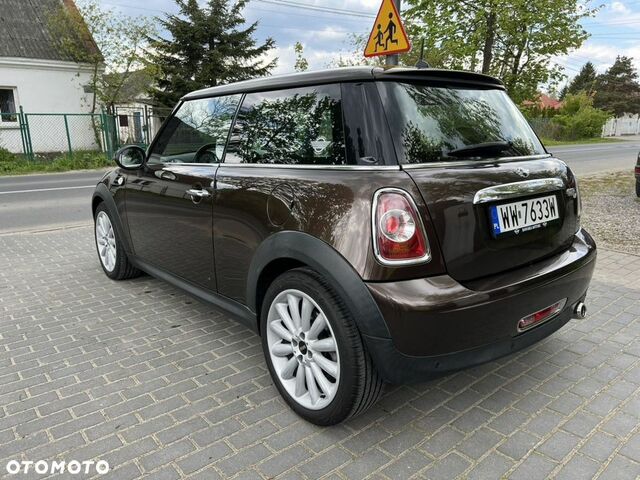 Міні Cooper, об'ємом двигуна 1.6 л та пробігом 245 тис. км за 5724 $, фото 5 на Automoto.ua