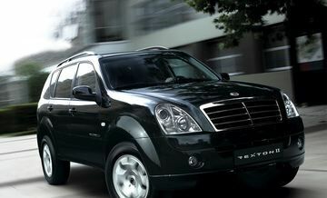 Cанг Йонг Rexton, Позашляховик / Кросовер 2007 - н.в. II RX 270 Xdi 4WD AT (186 Hp)