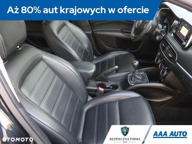 Фіат Тіпо, об'ємом двигуна 1.6 л та пробігом 164 тис. км за 8639 $, фото 9 на Automoto.ua