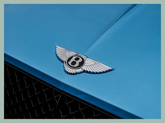 Синій Бентлі Continental GT, об'ємом двигуна 4 л та пробігом 3 тис. км за 265907 $, фото 8 на Automoto.ua