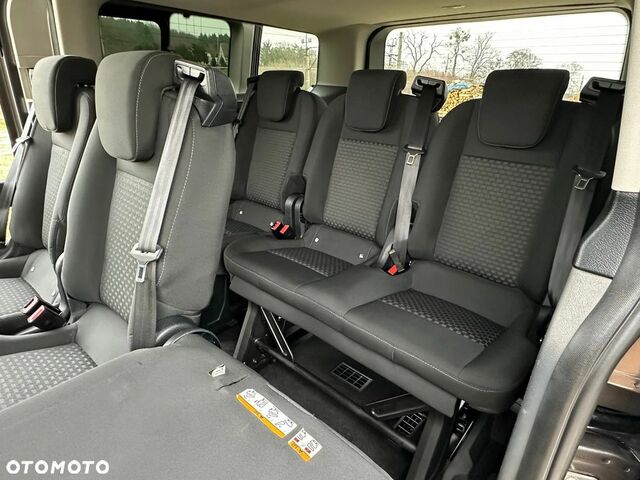 Форд Турнео Кастом 2020 в Европе на Automoto.ua Форд Турнео Кастом, объемом двигателя 1 л и пробегом 121 тыс. км за 102900 $, фото 38 на Automoto.ua