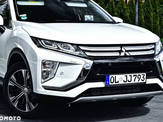 Міцубісі Eclipse Cross, об'ємом двигуна 1.5 л та пробігом 89 тис. км за 18985 $, фото 11 на Automoto.ua