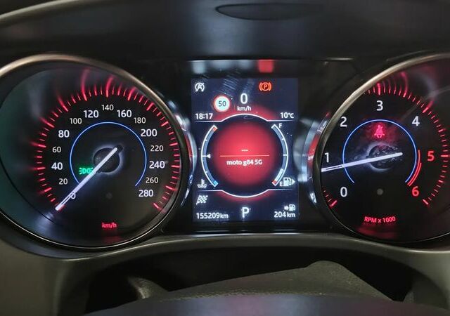 Ягуар Ф-Пейс, об'ємом двигуна 2 л та пробігом 155 тис. км за 21166 $, фото 3 на Automoto.ua