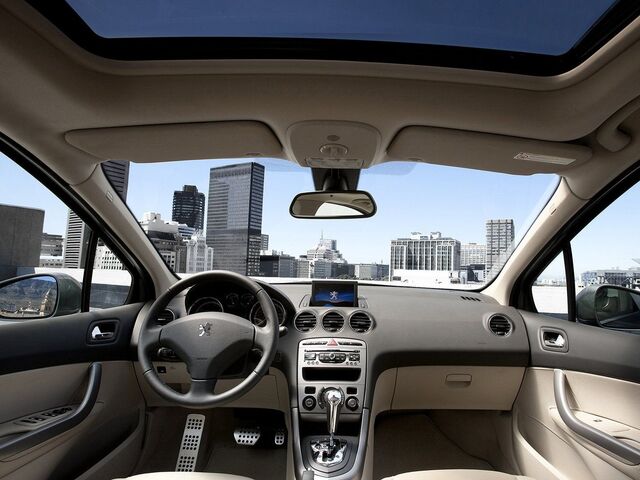 Пежо 408, Седан 2012 - н.в. 1.6 i 16V AT (120 Hp)