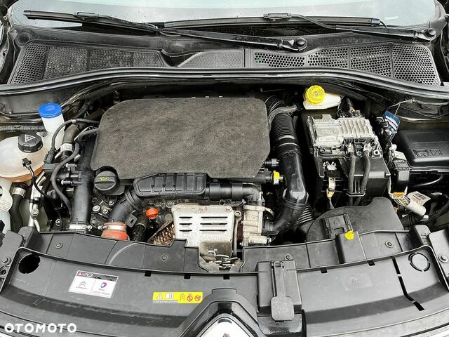 Сітроен C4 Кактус, об'ємом двигуна 1.2 л та пробігом 69 тис. км за 7538 $, фото 37 на Automoto.ua