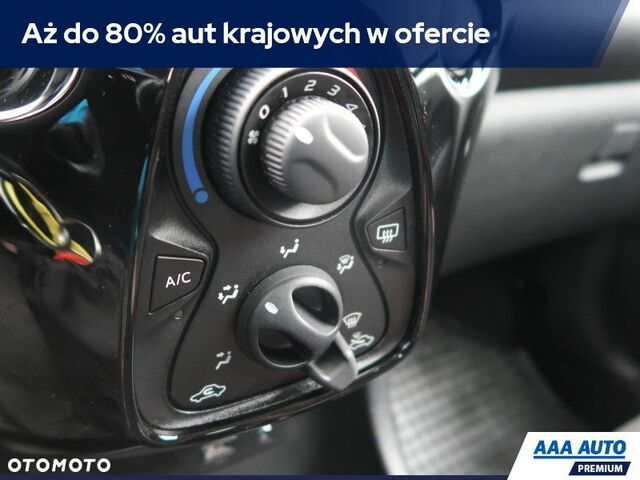 Сітроен С1, об'ємом двигуна 1 л та пробігом 35 тис. км за 8207 $, фото 12 на Automoto.ua