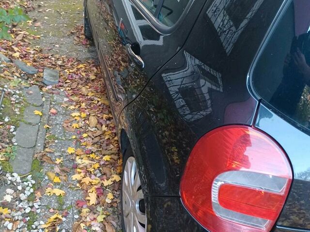 Рено Модус 2008 в Европе на Automoto.ua Рено Модус, объемом двигателя 0 л и пробегом 200 тыс. км за 1500 $, фото 7 на Automoto.ua