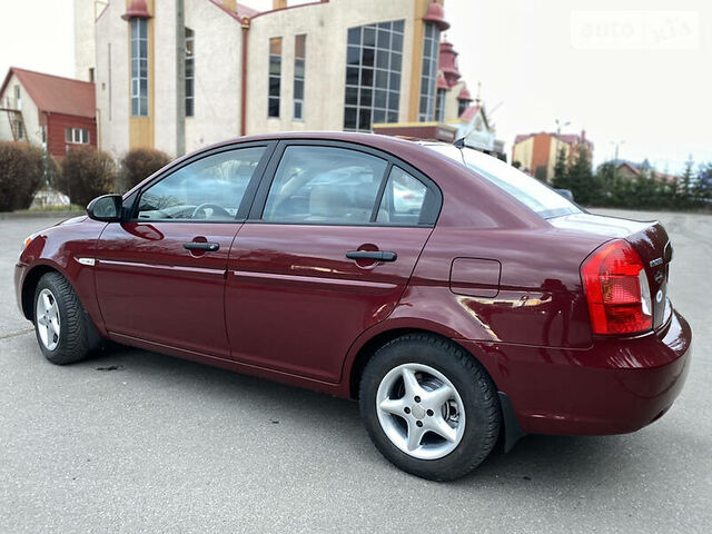 Хендай Акцент, Седан 2006 - н.в. III Sedan 1.4 i 16V