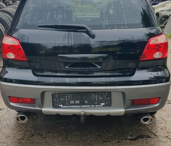 Мицубиси Аутлендер 2005 в Европе на Automoto.ua Черный Мицубиси Аутлендер, объемом двигателя 1 л и пробегом 227 тыс. км за 15900 $, фото 28 на Automoto.ua