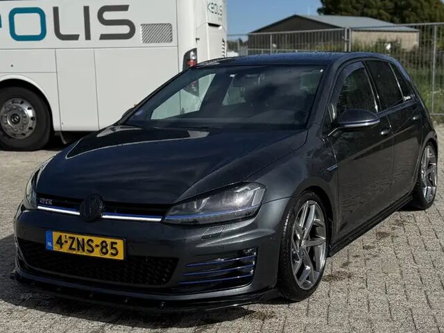 Фольксваген Гольф 2015 у Європі на Automoto.ua Сірий Фольксваген Гольф, об'ємом двигуна 1.4 л та пробігом 263 тис. км за 14424 $, фото 10 на Automoto.ua