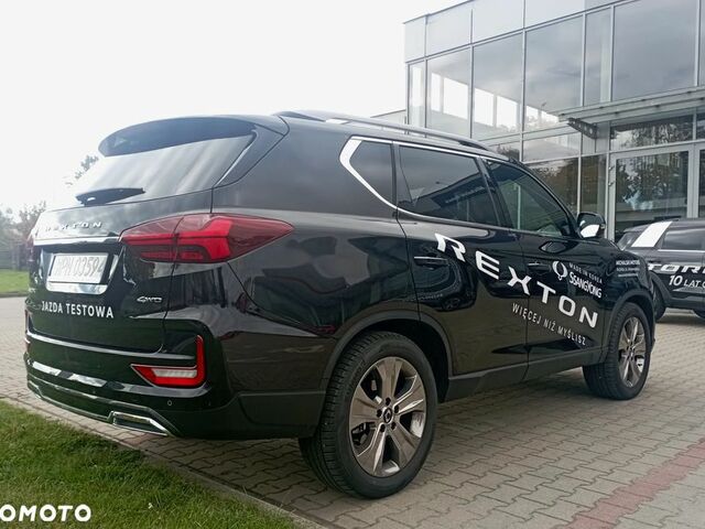 Cанг Йонг Rexton, об'ємом двигуна 2.16 л та пробігом 9300 тис. км за 49028 $, фото 5 на Automoto.ua