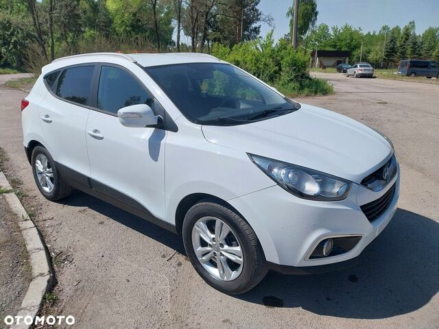 Хендай их35, объемом двигателя 2 л и пробегом 180 тыс. км за 7322 $, фото 4 на Automoto.ua