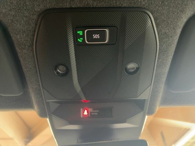 Рено Scenic E-TECH 2025 в Европе на Automoto.ua Серый Рено Scenic E-TECH, объемом двигателя 0 л и пробегом 6 тыс. км за 51785 $, фото 16 на Automoto.ua