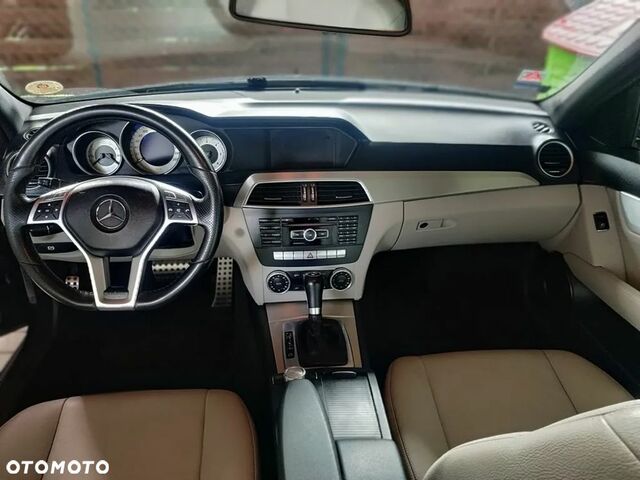 Мерседес Ц-Клас 2012 у Європі на Automoto.ua Мерседес Ц-Клас, об'ємом двигуна 2.99 л та пробігом 363 тис. км за 8112 $, фото 5 на Automoto.ua