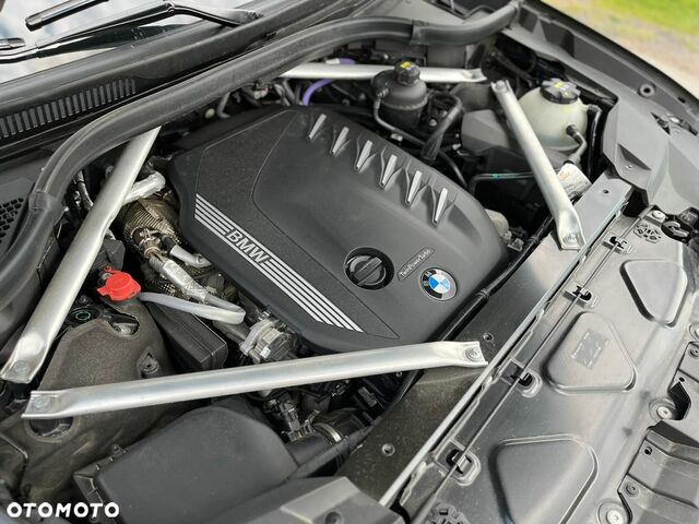 БМВ X7, объемом двигателя 2.99 л и пробегом 35 тыс. км за 80994 $, фото 28 на Automoto.ua