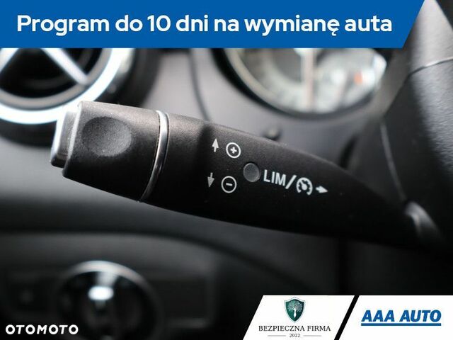 Мерседес ГЛА-Клас 2014 у Європі на Automoto.ua Білий Мерседес ГЛА-Клас, об'ємом двигуна 1 л та пробігом 190 тис. км за 16465 $, фото 18 на Automoto.ua