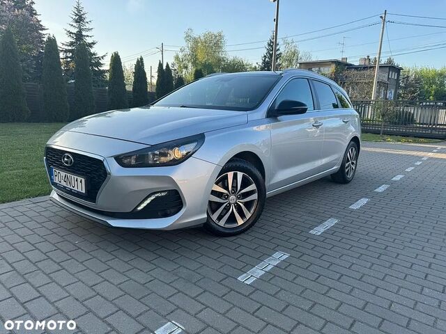 Хендай i30, объемом двигателя 1.35 л и пробегом 222 тыс. км за 9460 $, фото 1 на Automoto.ua