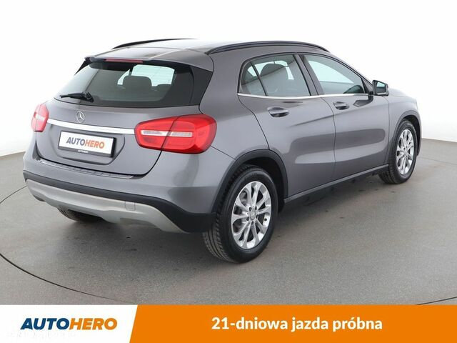 Мерседес ГЛА-Класс 2014 в Европе на Automoto.ua Серый Мерседес ГЛА-Класс, объемом двигателя 1 л и пробегом 169 тыс. км за 14189 $, фото 5 на Automoto.ua