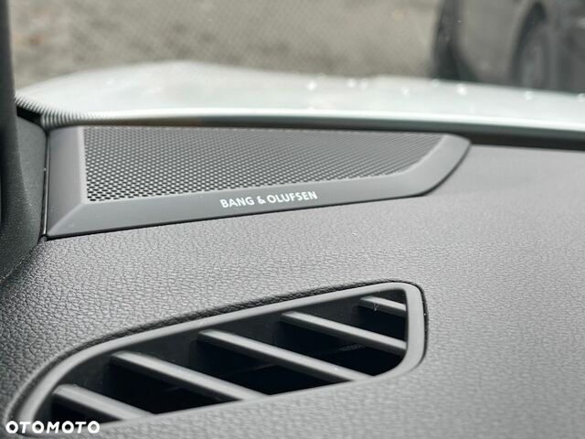 Ауді RS Q3, об'ємом двигуна 2.48 л та пробігом 12 тис. км за 56155 $, фото 8 на Automoto.ua