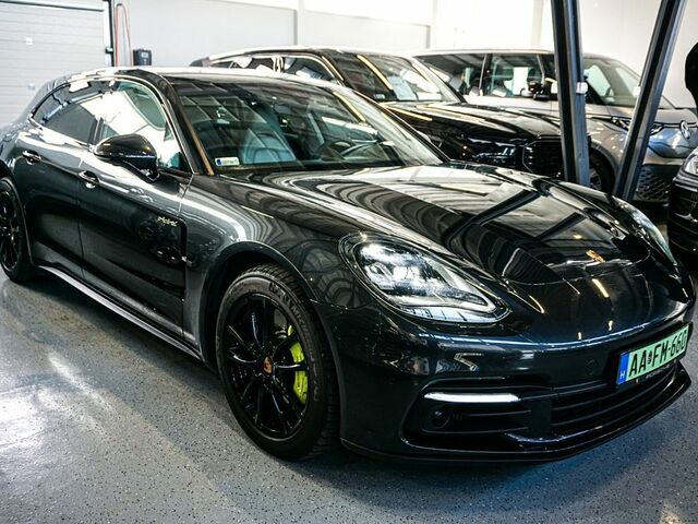 Сірий Порше Panamera, об'ємом двигуна 2.89 л та пробігом 72 тис. км за 93376 $, фото 1 на Automoto.ua