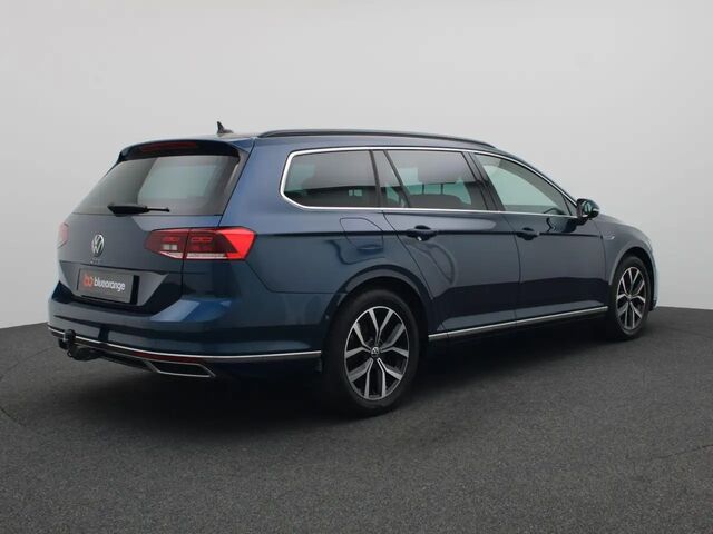 Фольксваген Пассат 2022 у Європі на Automoto.ua Синій Фольксваген Пассат, об'ємом двигуна 1.4 л та пробігом 43 тис. км за 36675 $, фото 2 на Automoto.ua