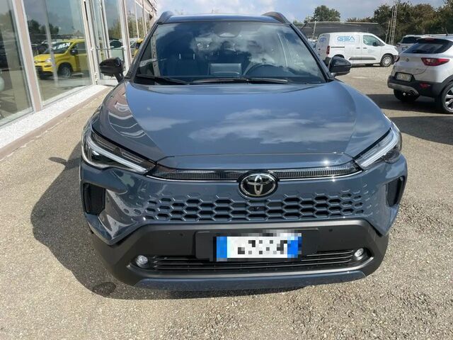 Тойота Corolla Cross 2025 в Европе на Automoto.ua Белый Тойота Corolla Cross, объемом двигателя 1.8 л и пробегом 0 тыс. км за 39044 $, фото 3 на Automoto.ua