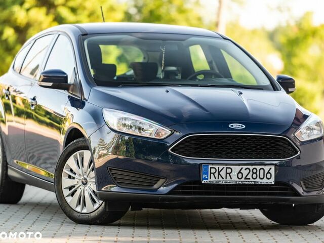 Форд Фокус, объемом двигателя 1 л и пробегом 82 тыс. км за 8186 $, фото 6 на Automoto.ua