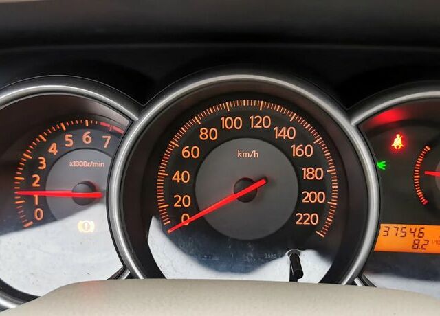 Ніссан Тііда, об'ємом двигуна 1.8 л та пробігом 138 тис. км за 3348 $, фото 1 на Automoto.ua