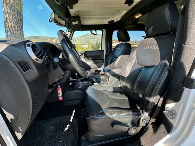 Джип Вранглер 2017 в Европе на Automoto.ua Белый Джип Вранглер, объемом двигателя 2.78 л и пробегом 111 тыс. км за 32200 $, фото 14 на Automoto.ua