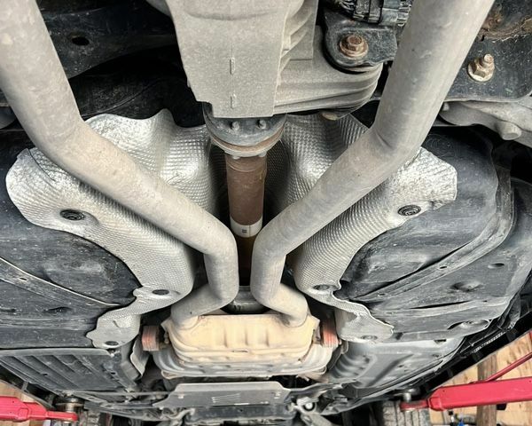 Джип Grand Cherokee, об'ємом двигуна 3.6 л та пробігом 87 тис. км за 36501 $, фото 13 на Automoto.ua