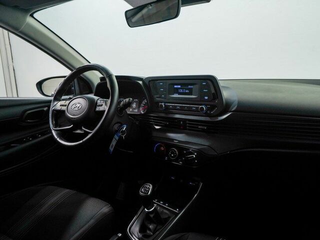Хендай і20 2022 у Європі на Automoto.ua Синій Хендай і20, об'ємом двигуна 1 л та пробігом 72 тис. км за 16908 $, фото 29 на Automoto.ua