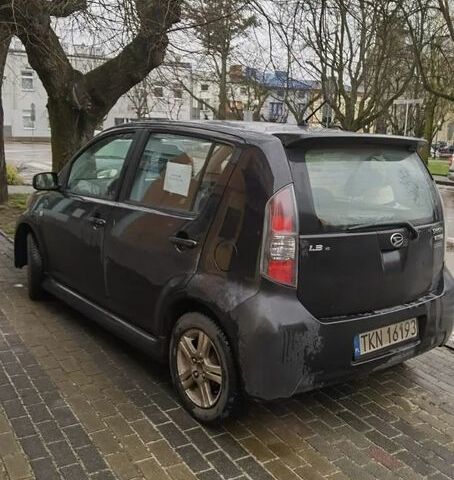 Дайхатсу Sirion, об'ємом двигуна 1.3 л та пробігом 358 тис. км за 1490 $, фото 13 на Automoto.ua