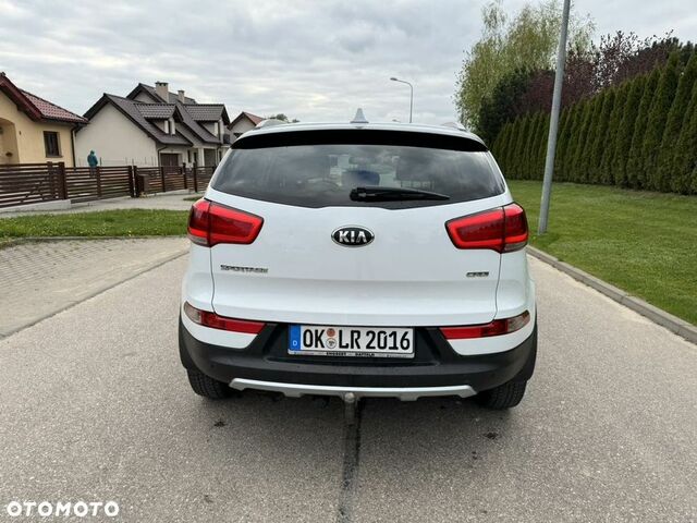 Киа Sportage, объемом двигателя 2 л и пробегом 215 тыс. км за 10778 $, фото 22 на Automoto.ua