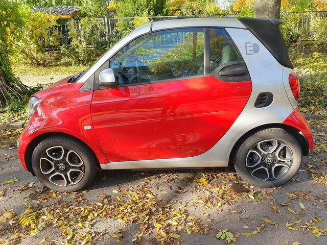 Червоний Смарт Fortwo, об'ємом двигуна 0 л та пробігом 17 тис. км за 11781 $, фото 1 на Automoto.ua