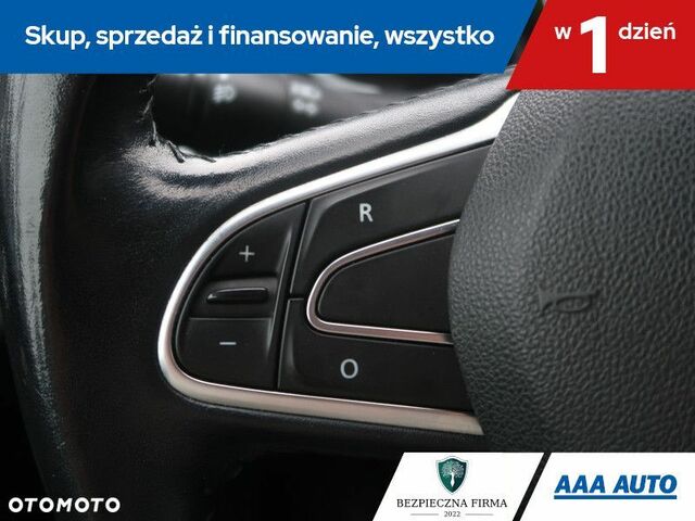 Рено Меган, объемом двигателя 1.6 л и пробегом 192 тыс. км за 9935 $, фото 16 на Automoto.ua