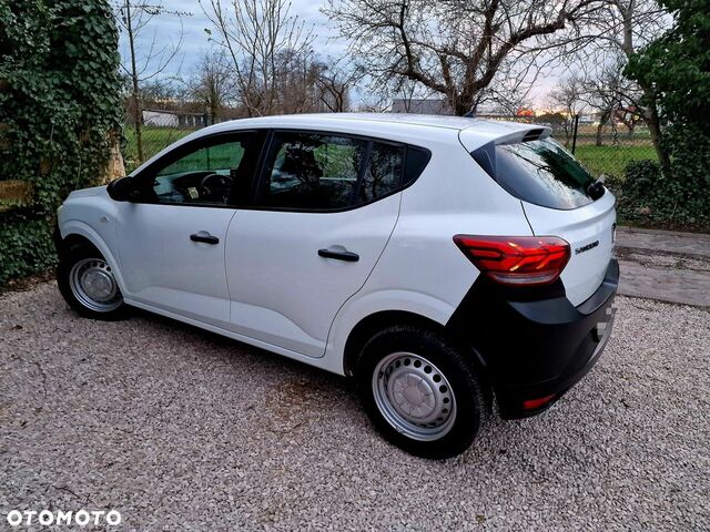 Дачія Sandero, об'ємом двигуна 1 л та пробігом 48 тис. км за 8186 $, фото 9 на Automoto.ua