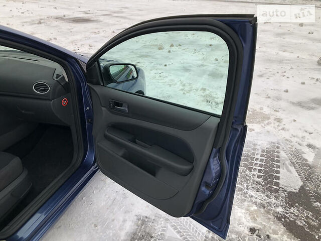 Форд Фокус, Универсал 2003 - 2007 C-MAX 1.6 TDCi (109 hp)