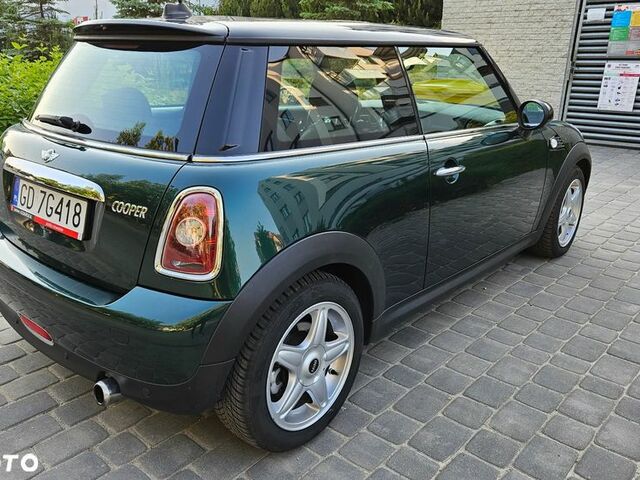 Міні Cooper, об'ємом двигуна 1.6 л та пробігом 166 тис. км за 5313 $, фото 4 на Automoto.ua