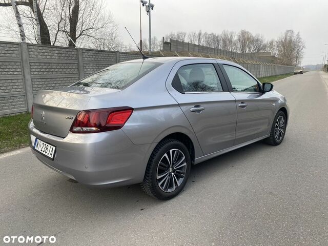 Пежо 301, объемом двигателя 1.5 л и пробегом 161 тыс. км за 6890 $, фото 5 на Automoto.ua