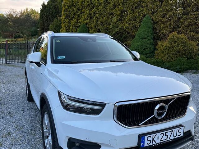 Вольво XC40, об'ємом двигуна 1.97 л та пробігом 103 тис. км за 25918 $, фото 3 на Automoto.ua