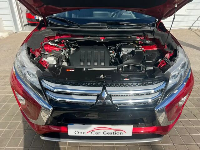 Мицубиси Eclipse Cross 2019 в Европе на Automoto.ua Красный Мицубиси Eclipse Cross, объемом двигателя 1.5 л и пробегом 91 тыс. км за 17995 $, фото 13 на Automoto.ua