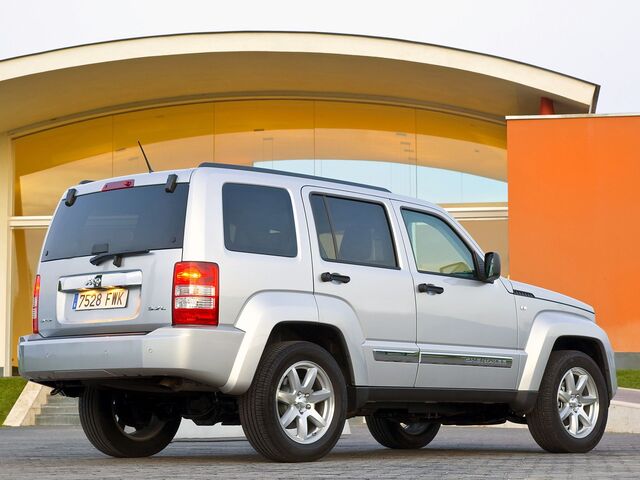 Джип Cherokee, Позашляховик / Кросовер 2007 - н.в. 3.7 V6 (205)